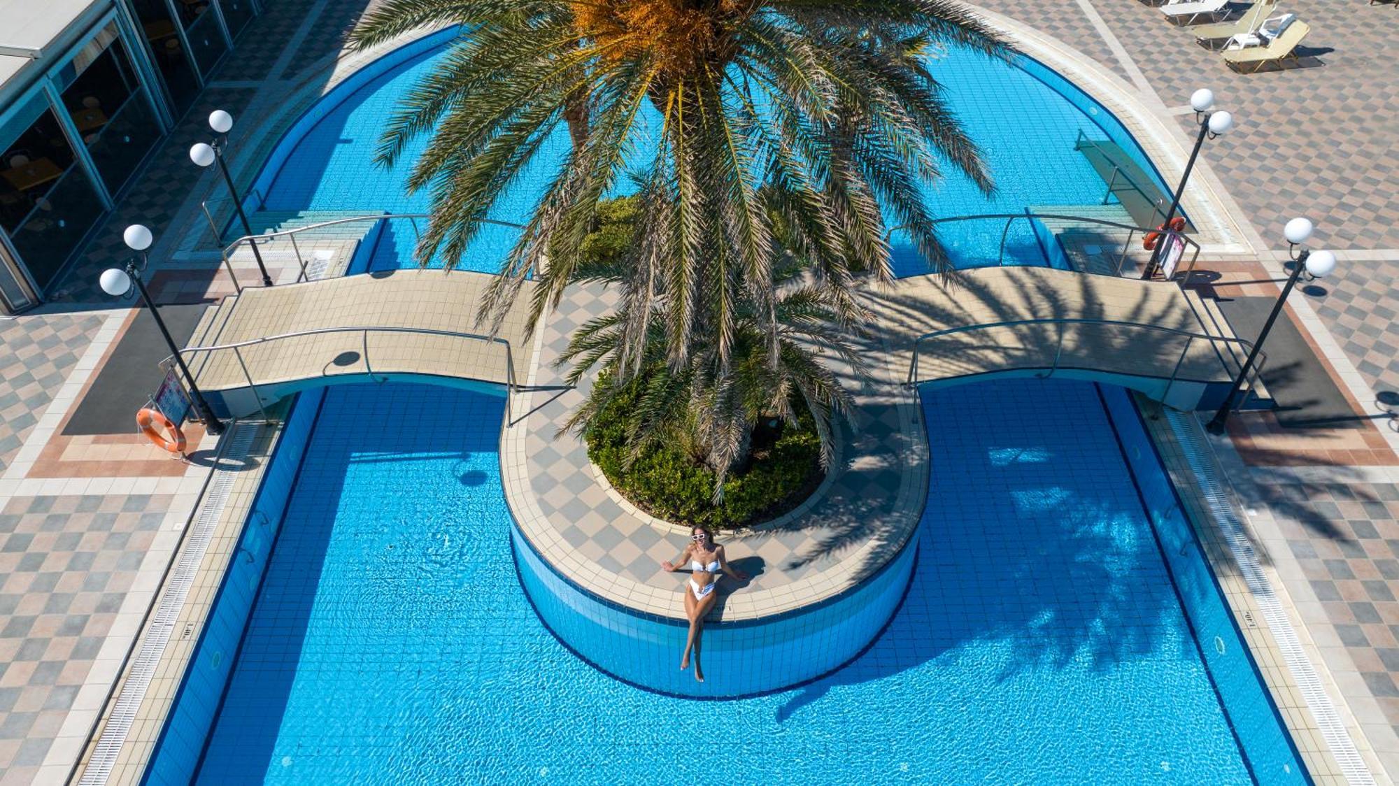 Hydramis Palace Resort 5*
