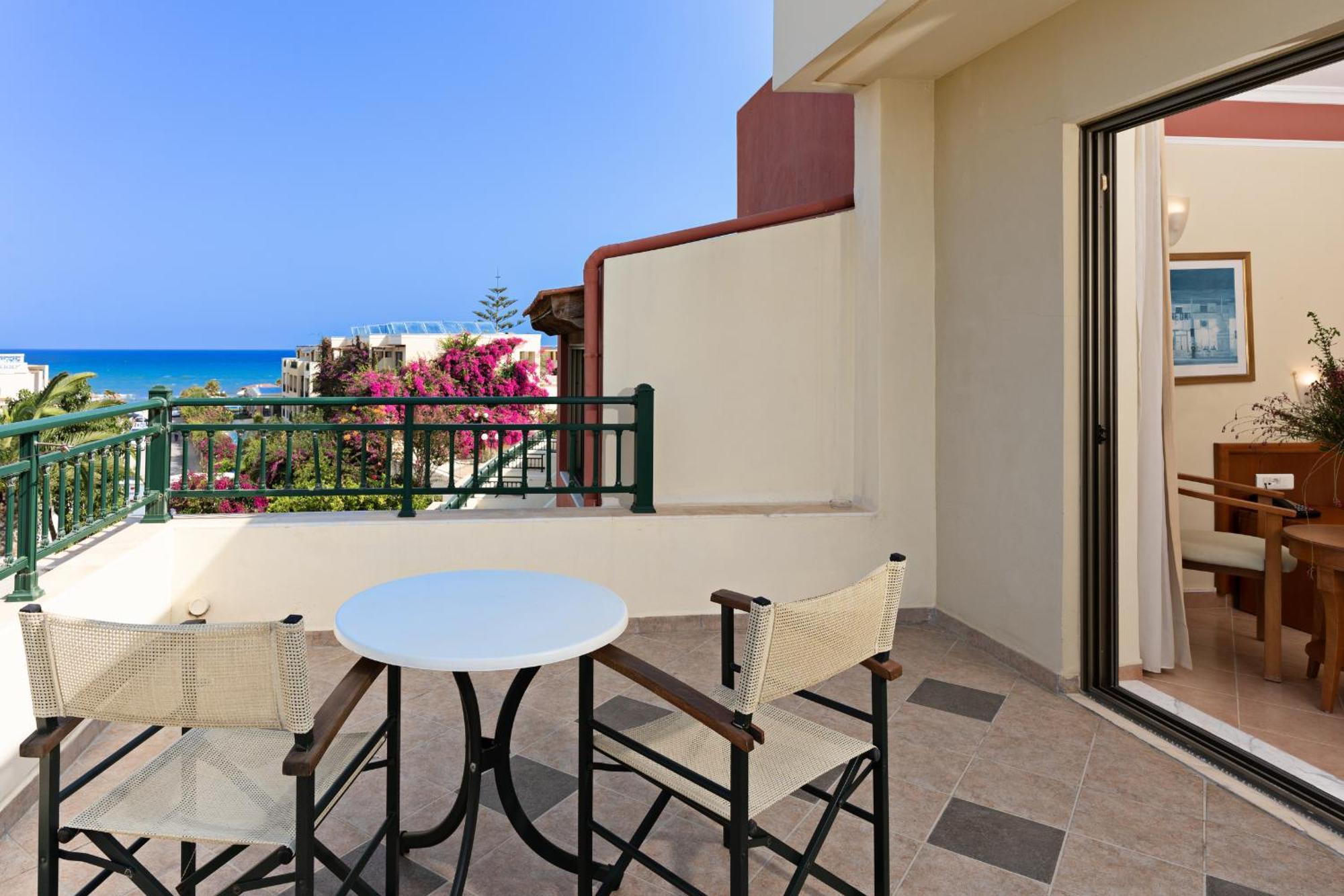 Hydramis Palace Resort 5*