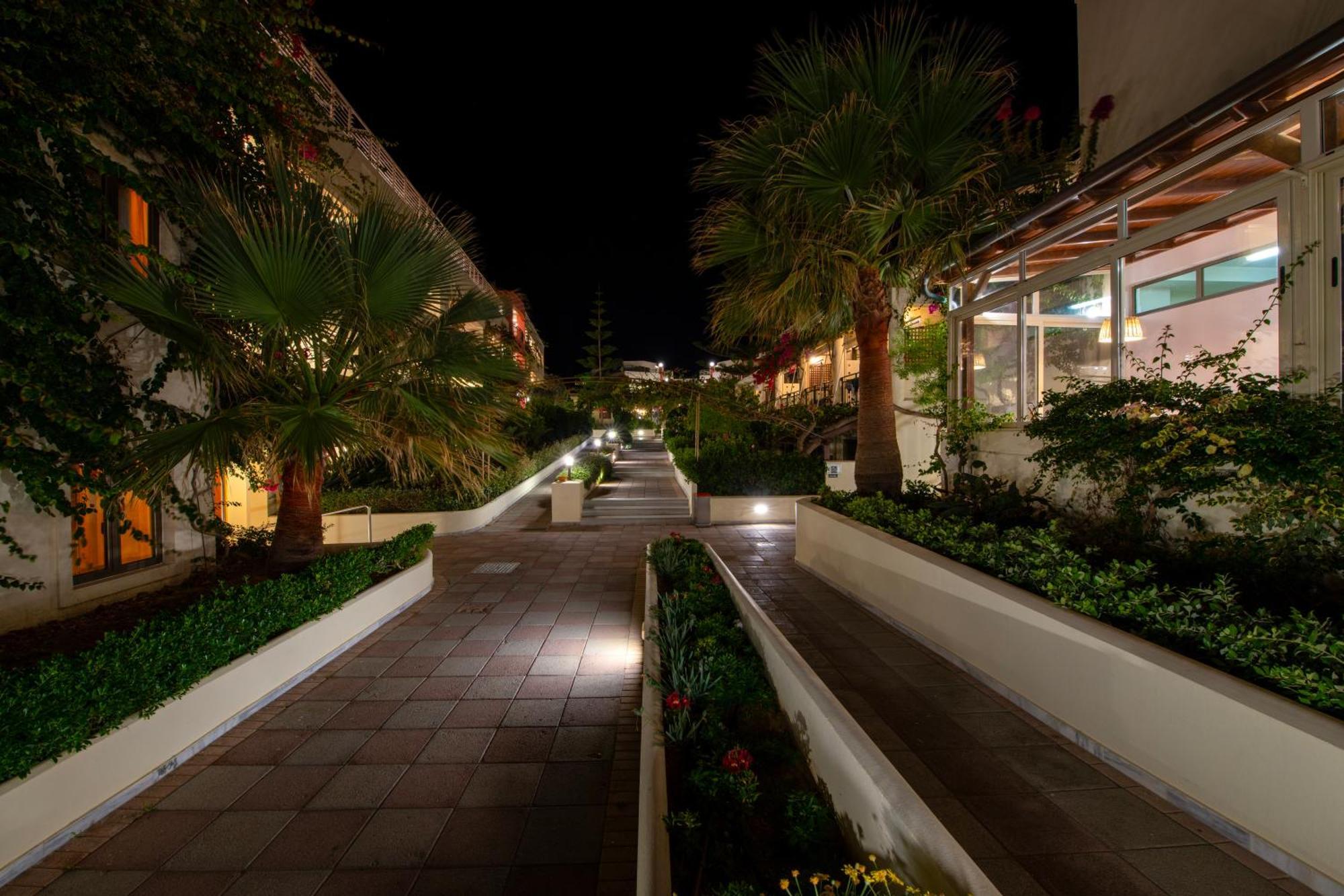 Hydramis Palace 5*